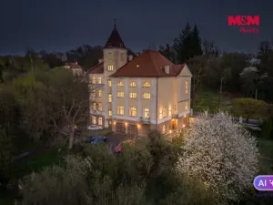 Prodej atypického bytu, Orlová - Město, Fr. Palackého, 140 m2