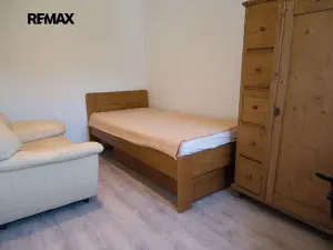 Prodej chaty, Psáry, 63 m2