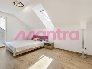 Prodej rodinného domu, Knovíz, Na Hrudném, 147 m2