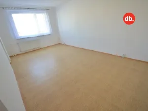 Pronájem bytu 2+1, Toužim, Na Zámecké, 67 m2
