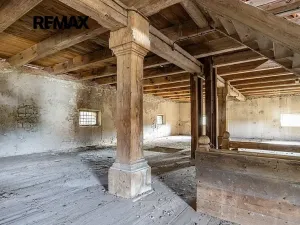 Prodej zemědělského objektu, Počedělice, 2500 m2