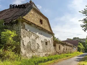 Prodej zemědělského objektu, Počedělice, 2500 m2