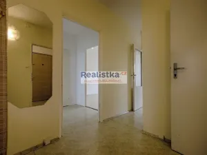 Prodej bytu 4+1, Plzeň, Strážnická, 83 m2