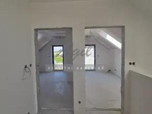 Prodej rodinného domu, Slavkov u Brna, 319 m2