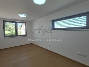 Pronájem rodinného domu, Šlapanice, 47 m2