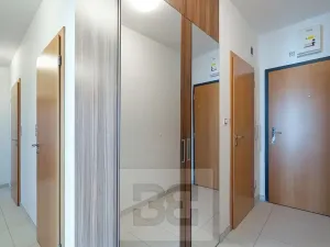Pronájem bytu 3+kk, Praha - Velká Chuchle, 70 m2