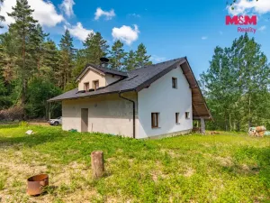 Prodej rodinného domu, Svatá Maří - Trhonín, 187 m2