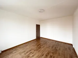 Pronájem bytu 2+1, Chomutov, Skalková, 51 m2