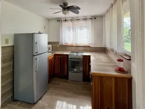 Prodej rodinného domu, French Harbour, Honduras, 185 m2