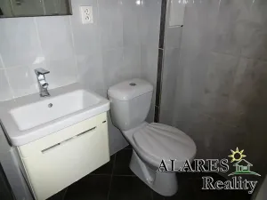 Pronájem bytu 1+kk, Praha - Holešovice, U Výstaviště, 29 m2