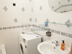 Pronájem bytu 2+kk, Praha - Troja, Hnězdenská, 36 m2