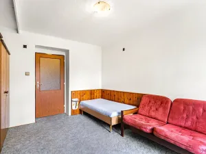 Prodej bytu 2+1, Tábor, Husinecká, 66 m2