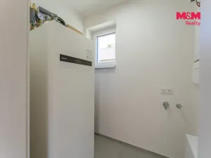 Prodej rodinného domu, Křinec, Zelené náměstí, 83 m2