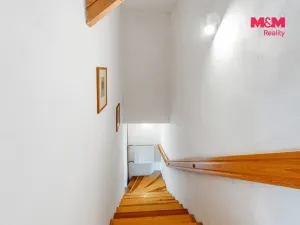 Prodej rodinného domu, Králův Dvůr - Křižatky, 156 m2