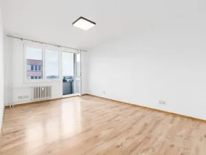 Pronájem bytu 2+1, Veselí nad Lužnicí, Pod Markem, 56 m2