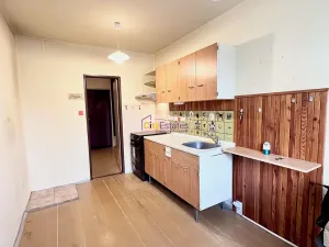 Prodej bytu 2+1, Praha - Lhotka, Na rovinách, 62 m2