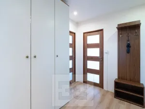 Pronájem bytu 3+kk, Praha - Černý Most, Kpt. Stránského, 64 m2