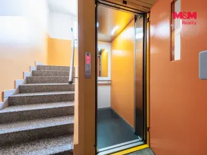 Prodej bytu 3+1, Volary, Sídl. Míru, 70 m2