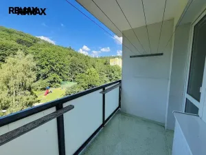 Pronájem bytu 3+1, Kadaň, Na Podlesí, 68 m2
