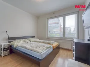 Prodej bytu 2+kk, Praha, Sazovická, 47 m2