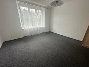 Pronájem bytu 1+kk, Praha - Michle, Nuselská, 35 m2