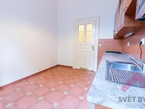Pronájem bytu 2+1, Praha - Karlín, Sokolovská, 64 m2