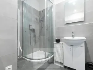 Pronájem bytu 1+kk, Praha - Modřany, Angelovova, 31 m2