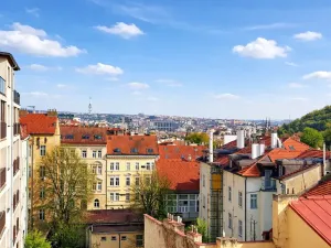 Prodej atypického bytu, Praha - Košíře, Holečkova, 52 m2
