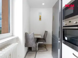 Prodej bytu 2+1, Ostrava - Mariánské Hory, Korunní, 58 m2