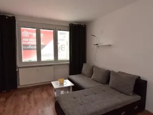 Pronájem bytu 1+1, Jirkov, Hornická, 35 m2