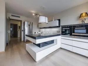 Pronájem bytu 4+kk, Praha - Libeň, Voctářova, 98 m2