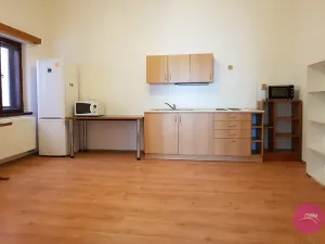 Pronájem bytu 2+1, Olomouc, Dolní náměstí, 100 m2