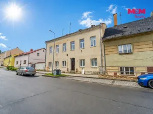Prodej bytu 3+1, Teplá, Klášterní, 80 m2