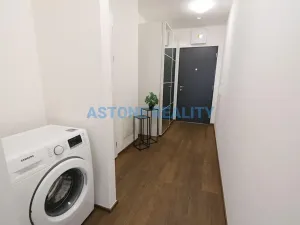 Pronájem bytu 2+kk, Praha - Dolní Měcholupy, Honzíkova, 44 m2