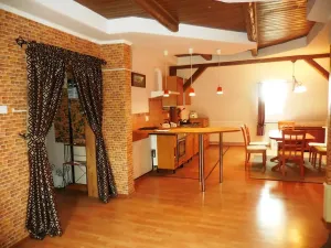 Pronájem bytu 3+kk, Novosedlice, Míru, 110 m2