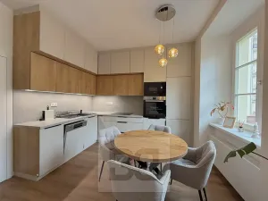 Pronájem bytu 2+kk, Praha - Žižkov, Biskupcova, 51 m2