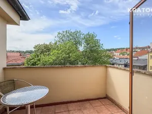 Pronájem bytu 2+1, Praha - Smíchov, Hořejší nábřeží, 117 m2