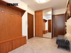 Pronájem bytu 3+kk, Praha - Krč, Na Dvorcích, 100 m2