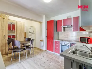 Prodej rodinného domu, Žatec, Kadaňská, 268 m2