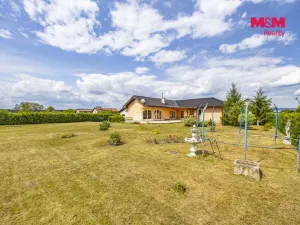 Prodej rodinného domu, Černíkovice, 280 m2