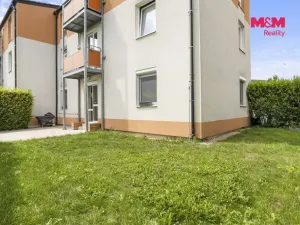Pronájem bytu 3+1, Nupaky, U Školky, 72 m2