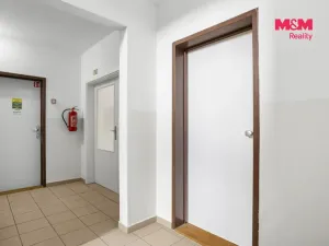 Pronájem bytu 3+1, Nupaky, U Školky, 72 m2