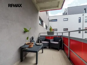 Prodej bytu 2+kk, Praha - Hostavice, U Hostavického potoka, 46 m2