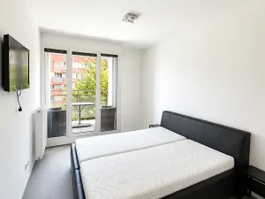 Pronájem bytu 2+kk, Kladno, Generála Selnera, 52 m2