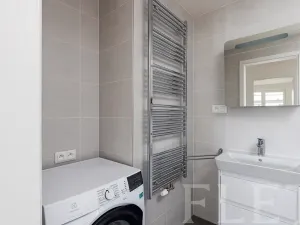 Pronájem bytu 3+kk, Praha - Řeporyje, Haenkeho, 74 m2