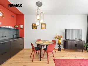 Prodej bytu 2+kk, Praha - Karlín, Sokolovská, 59 m2