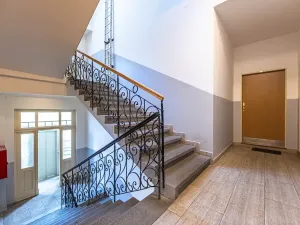 Prodej bytu 2+kk, Praha - Vinohrady, Lucemburská, 51 m2