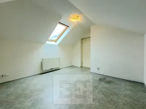 Pronájem bytu 2+kk, Praha - Nusle, Marie Cibulkové, 40 m2