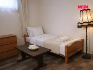 Pronájem bytu 1+kk, Karlovy Vary - Rybáře, Vodárenská, 24 m2