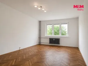 Prodej bytu 2+1, Rotava, Sídliště, 53 m2